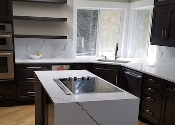 Sleek and Modern Kitchen